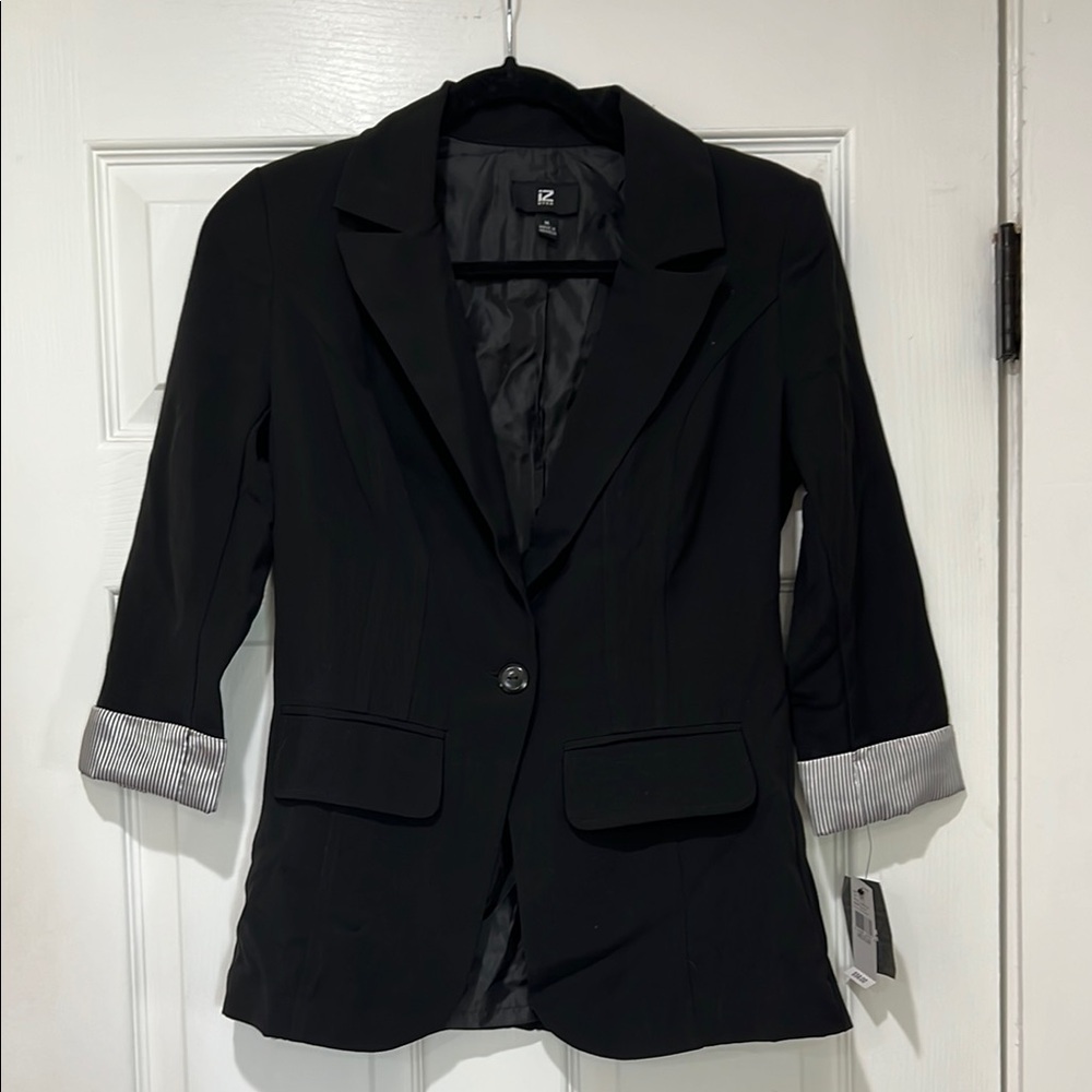 Black Women's Blazer by iZ BYER
